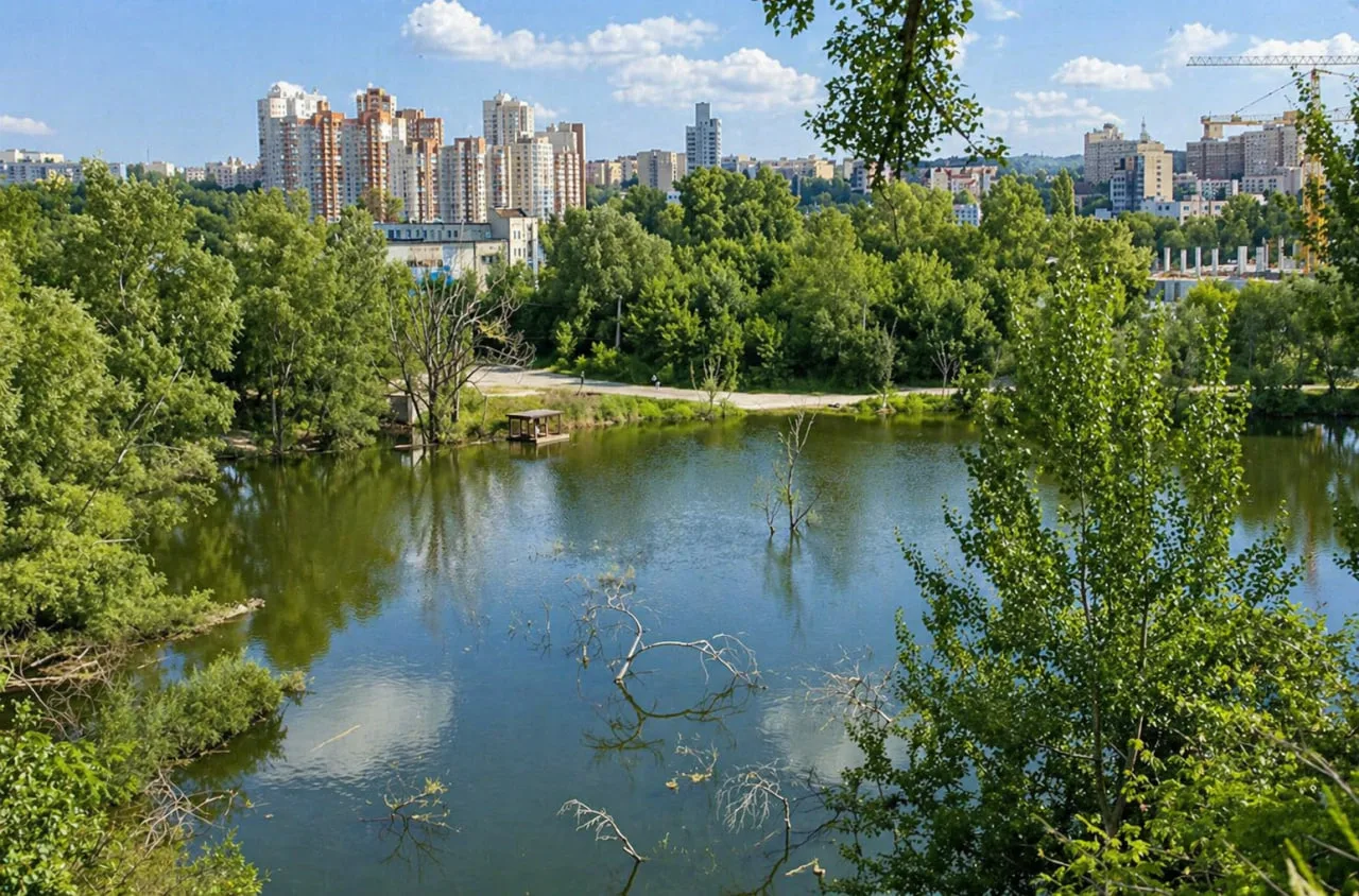 Озеро Глінка (Київ): безкоштовна риболовля у центрі міста