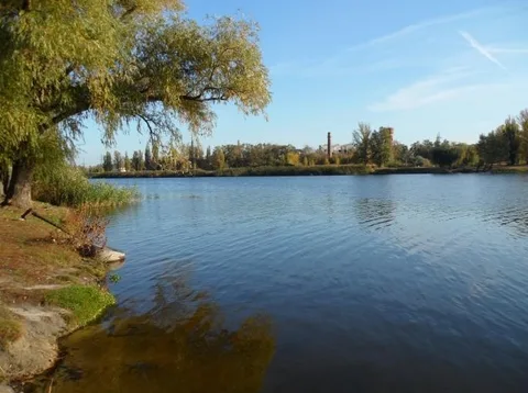 Ново-Баварське водосховище: риболовля в межах Харкова