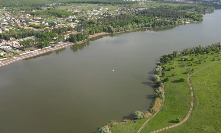 Лозовеньківське водосховище — рибалка на Харківщині